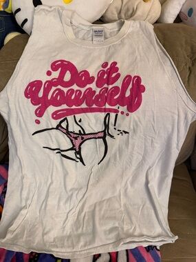 Go Blinko Rare Muscle Tee